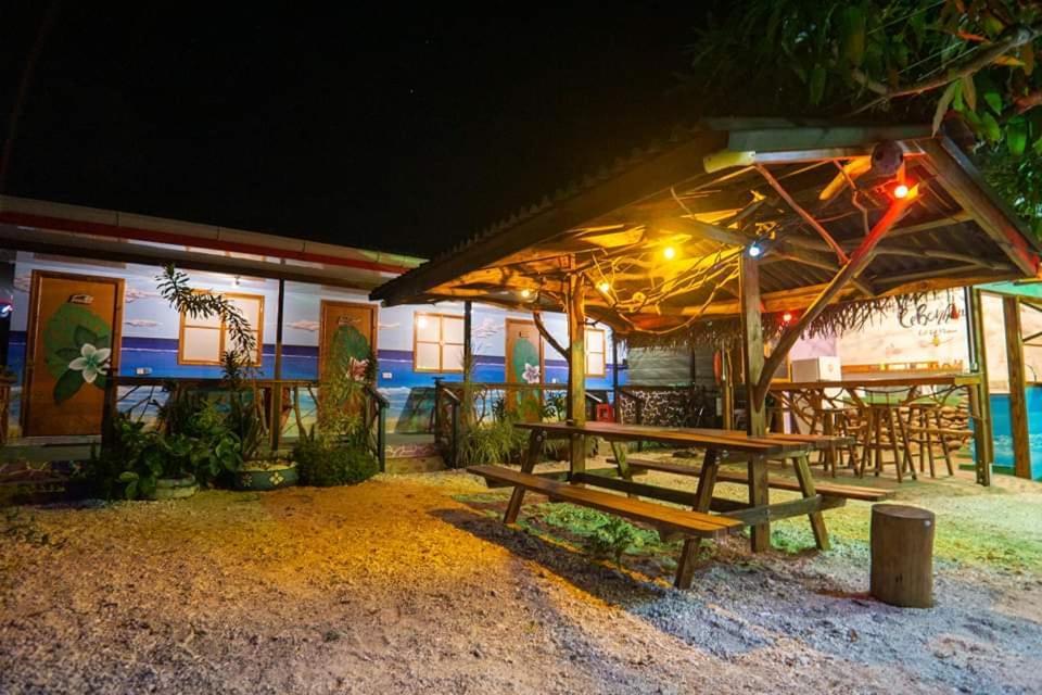 Moorea Vaiare Lodge エクステリア 写真